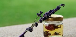 lawendowy olejek naturalny